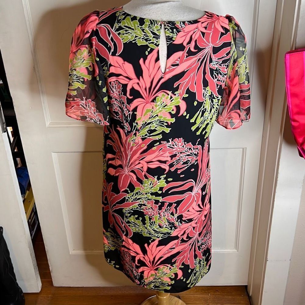 ❤️Vince Camuto Black & Pink Floral Flowy Short Sleeves Sheath Dress Womens Sz 12 - Picture 7 of 8